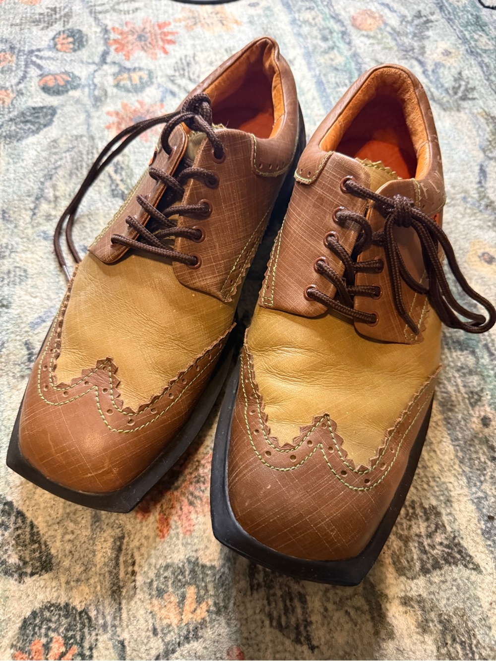 John Fluevog Charles Men's Two-Tone Brown Leather Wingtip Oxfords - size 12
